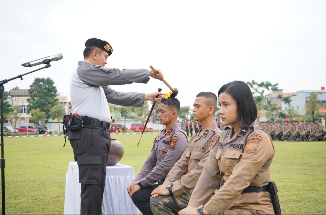 Gelar Pembaretan Perwira dan Bintara Remaja, Irjen Iqbal: Polisi Harus Sabar, Jangan Sumbu Pendek