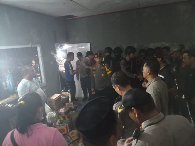 Polisi Tetapkan 17 Tersangka Bentrok Warga di Kampar