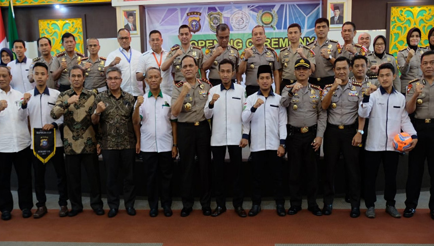Kapolda Riau Pimpin Pembukaan Turnament Futsal "Kapolda Cup" 2018 