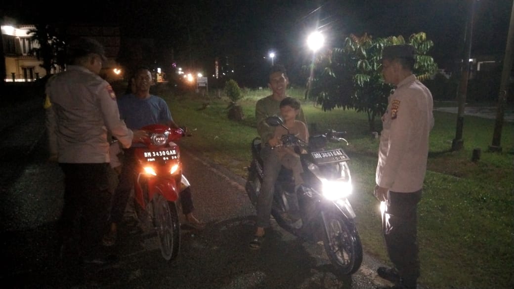 Jelang Idul Adha, Polsek Keritang Tingkatkan Giat Patroli Malam Ciptakan Rasa Aman