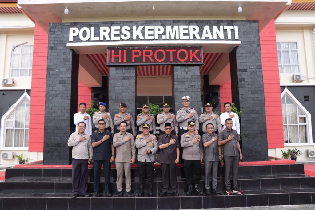 Kapolres AKBP Andi Yul Sambut Baik Kunjungan Silahturahmi Ketua DPRD Meranti