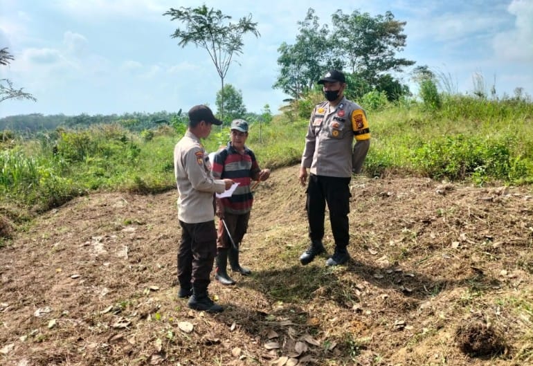 Polsek Pangkalan Lesung Patroli Ke Lahan Yang rawan Terjadinya Kebakaran Hutan dan Lahan