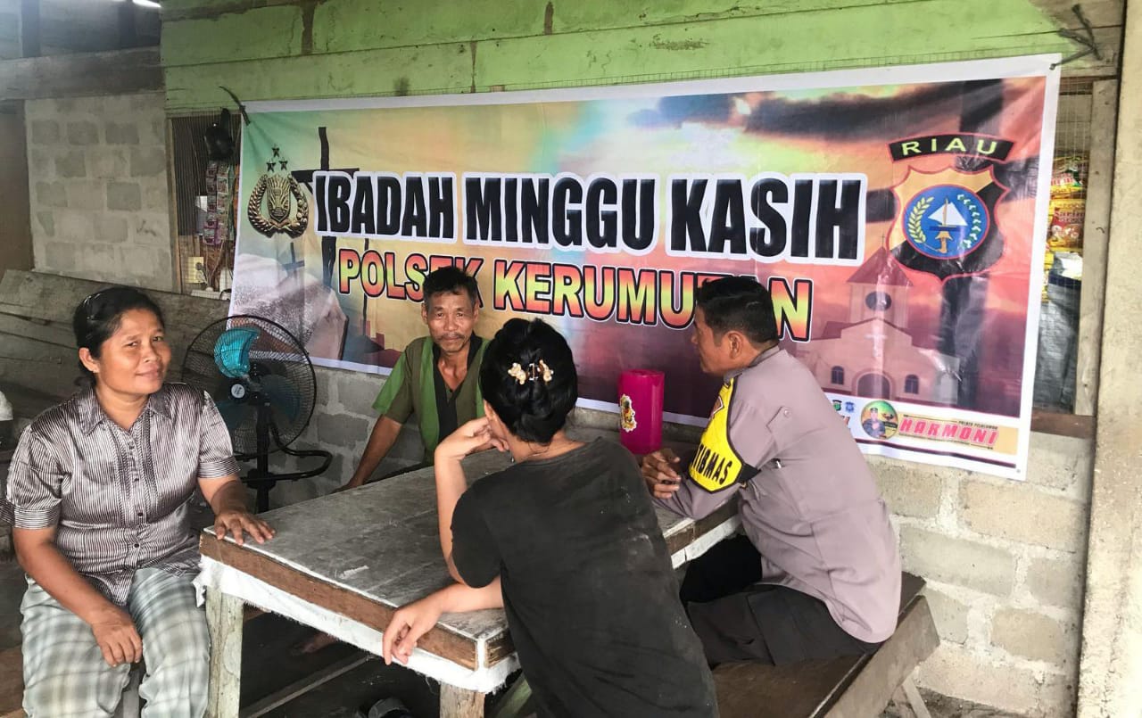 Polsek Kerumutan Dengarkan Aspirasi Umat Lewat Program Minggu Kasih