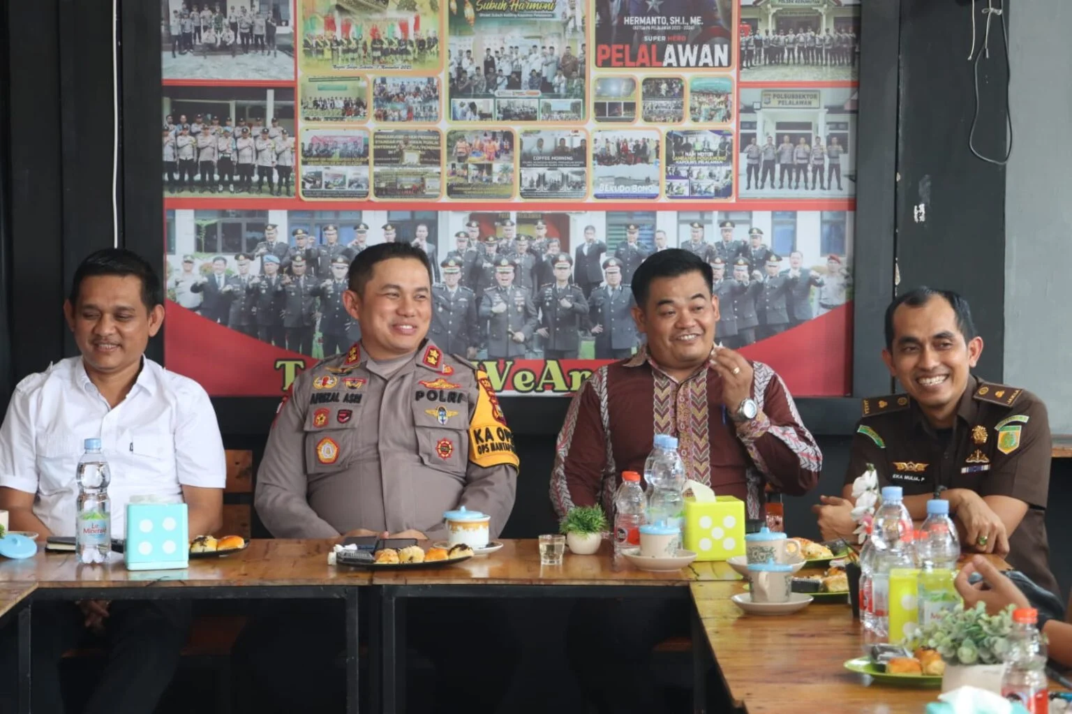 Kapolres Pelalawan Gelar Coffee Morning Bersama KPU, Bawaslu dan Paslon Pendukung