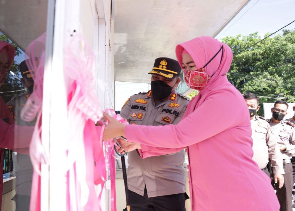 Kapolres Resmikan Renovasi Kantor dan Yayasan Kemala Bhayangkari Cabang Meranti