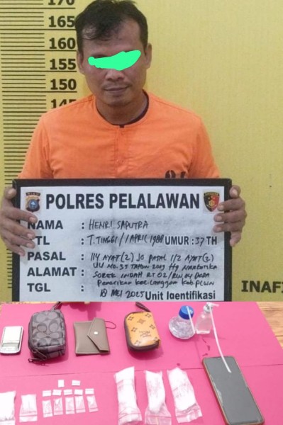 Satresnarkoba Polres Pelalawan Gerebek Bandar Sabu di Langkan