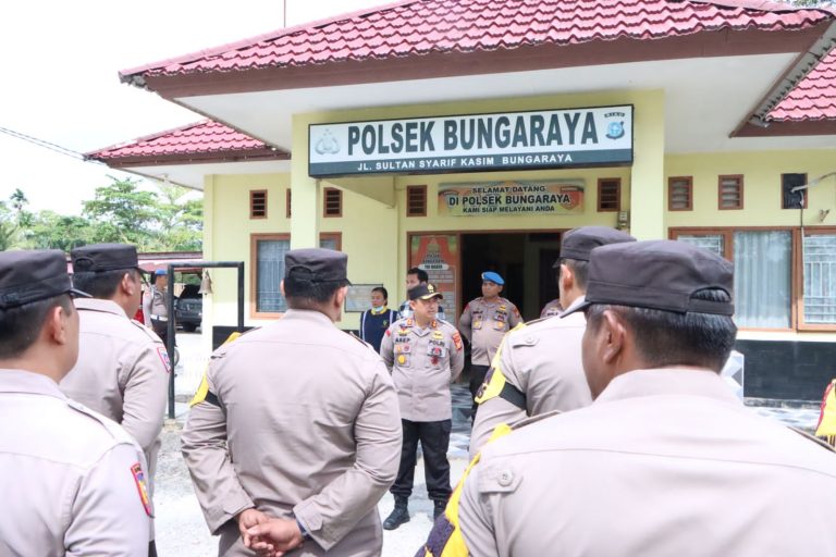 Tegas Berantas Narkoba, Kapolres Siak AKBP Asep Sujarwadi Mendadak Lakukan Test Urine Personil