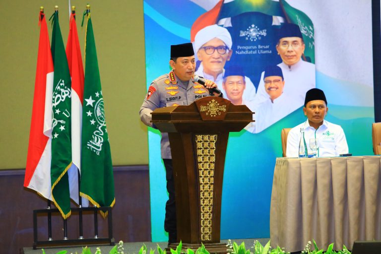 Kapolri Tegaskan Rekrutmen Anggota Melalui Jalur Santri Jadi Program Prioritas