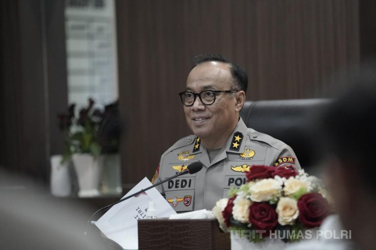 Polri Bahas Penerimaan Polisi dari Jalur Keuskupan
