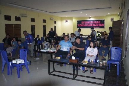 Adakan Nobar, Kapolres Kuansing Serap Aspirasi Warga