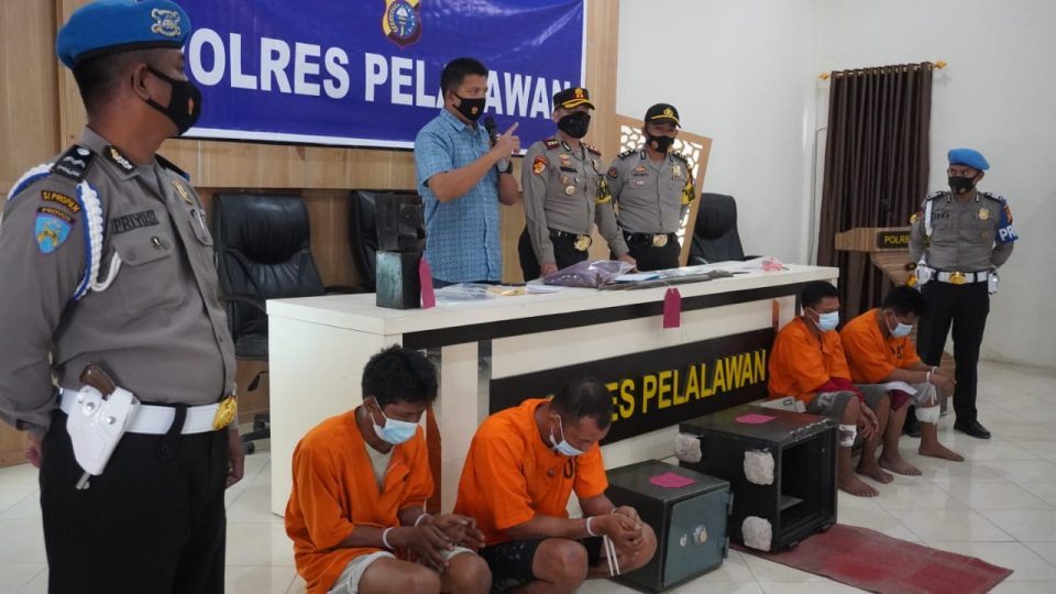 Polres Pelalawan Ringkus Tersangka Curat dari Tiga Wilayah Ini, Satu Tersangka Masih DPO