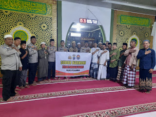 Subuh Harmoni Polsek Langgam di Masjid Cooling System Pemilu 2024 