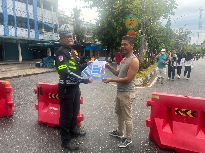 Personil Polsek Tualang Sosialisasikan Sistem Penerimaan Murid Baru SMA Kemala Taruna Bhayangkari