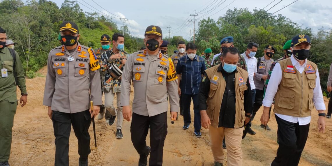 Pesan Kapolda Riau Saat Tinjau Posko Terpadu Chek Point Perbatasan Riau â€“ Sumbar