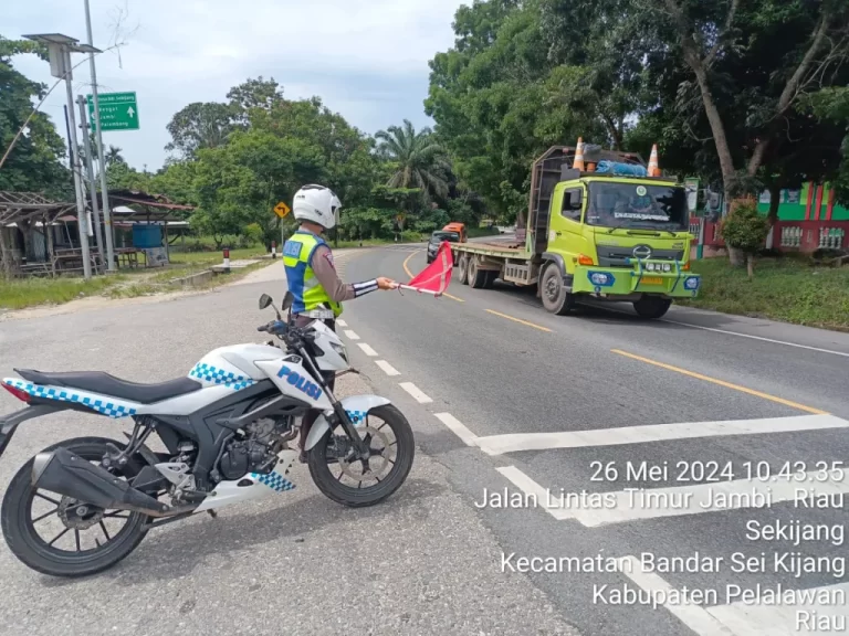 Polisi Lakukan Kegiatan Preventif Cegah Lakalantas di Bandar Sei Kijang