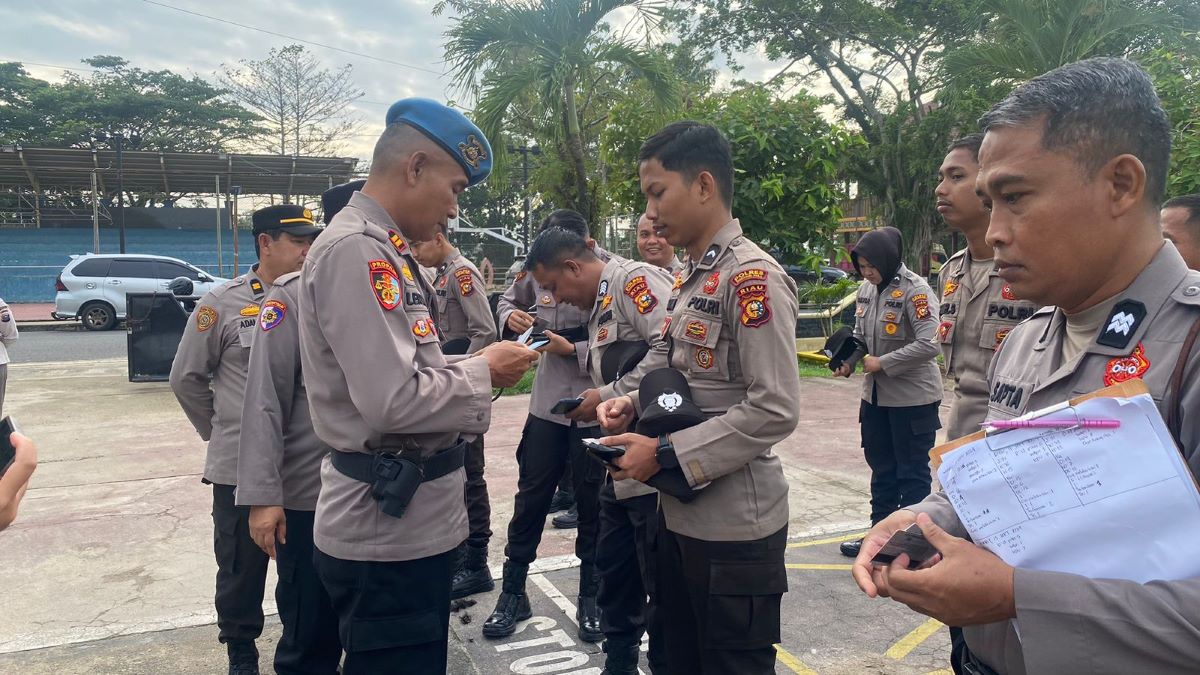 Jaga Netralitas Polisi, Propam Cek HP Personel Pastikan Tak Ada Keberpihakan di Pilkada 2024