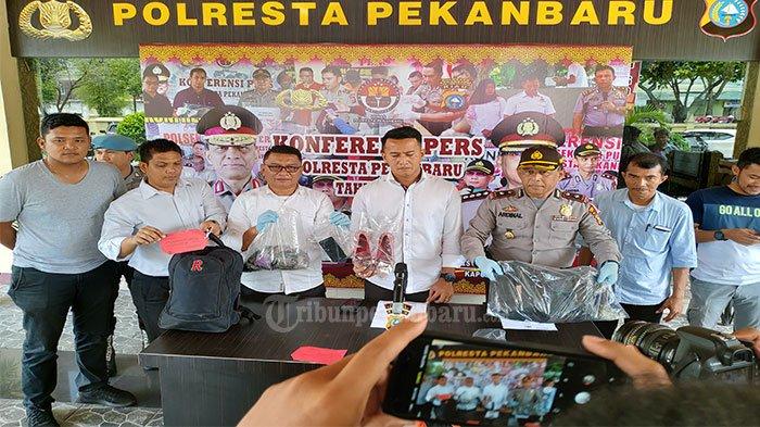 Polresta Pekanbaru Release Penangkapan Pelaku Pembunuhan Di Okura Rumbai