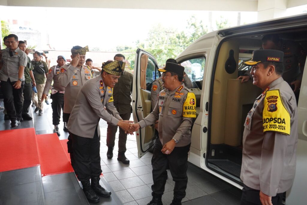 Wakapolri Komjen Pol Agus Andrianto Jalin Silaturahmi Kebangsaan Presisi untuk Negeri Masyarakat Riau