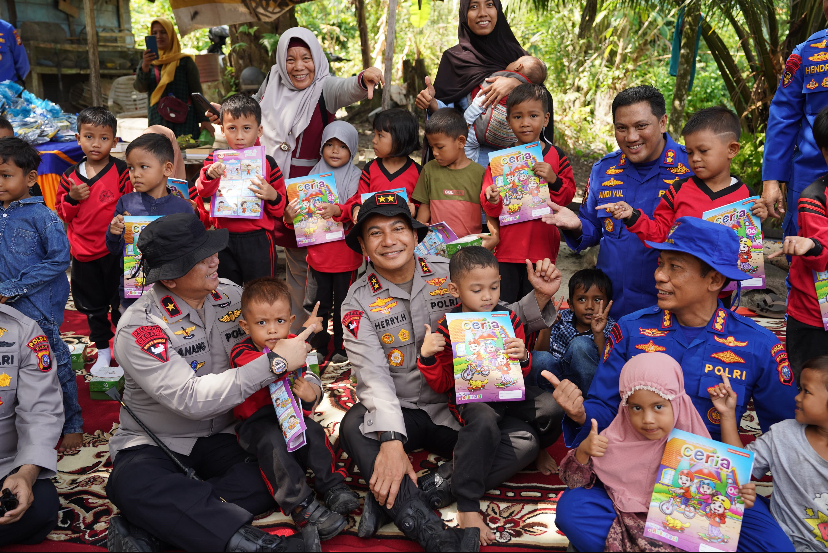 Polda Riau Luncurkan Program JALUR, Hadirkan Pelayanan Hingga ke Pelosok Perairan