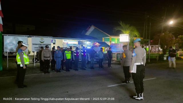 Patroli Blue Light, Polres Kepulauan Meranti Sampaikan Imbauan Pemilu Damai