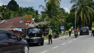 Polres Kampar Kerahkan Tim Antisipasi Macet Arus Wisatawan ke Sumbarâ€¨