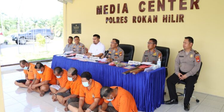 Modus Ganjal ATM dan Sajam Diungkap Polres Rohil di HUT Bhayangkara 1 Juli 2022