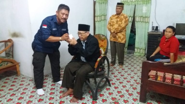 Kapolsek Tapung Laksanakan Anjangsana Di Rumah Purnawirawan TNI â€“ Polri
