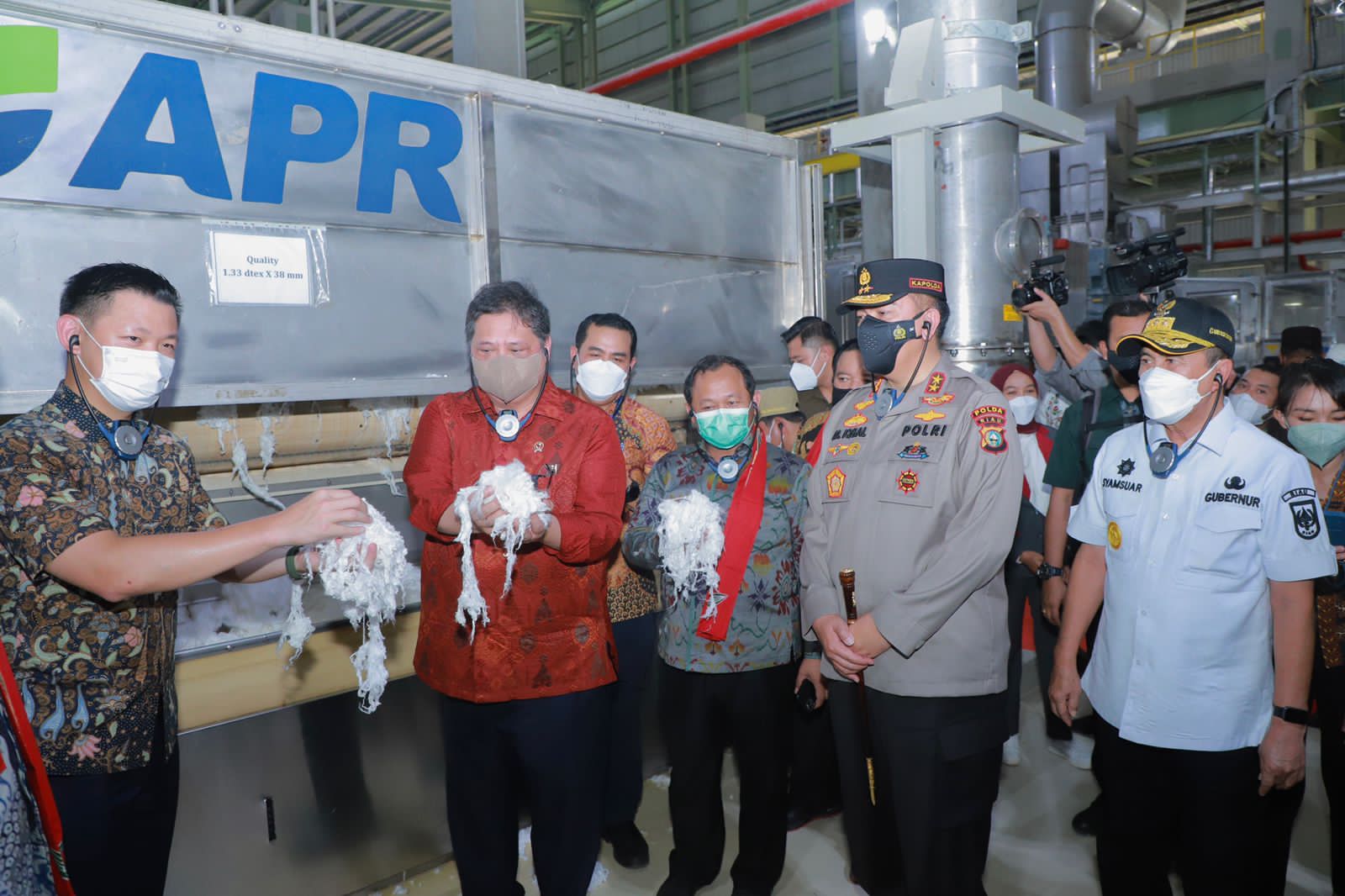 Kunjungan Kerja ke RAPP, Menko Perekonimian Puji Penanganan Covid-19 Oleh Polda Riau Bersama TNI.