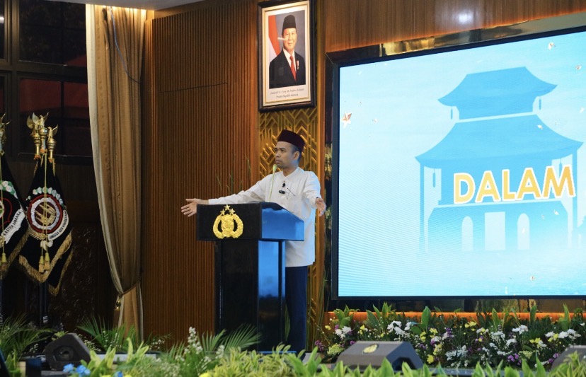 UAS: Polri Bisa Menetralisir Persepsi Negatif dengan Silaturahmi dan Kehadiran Nyata