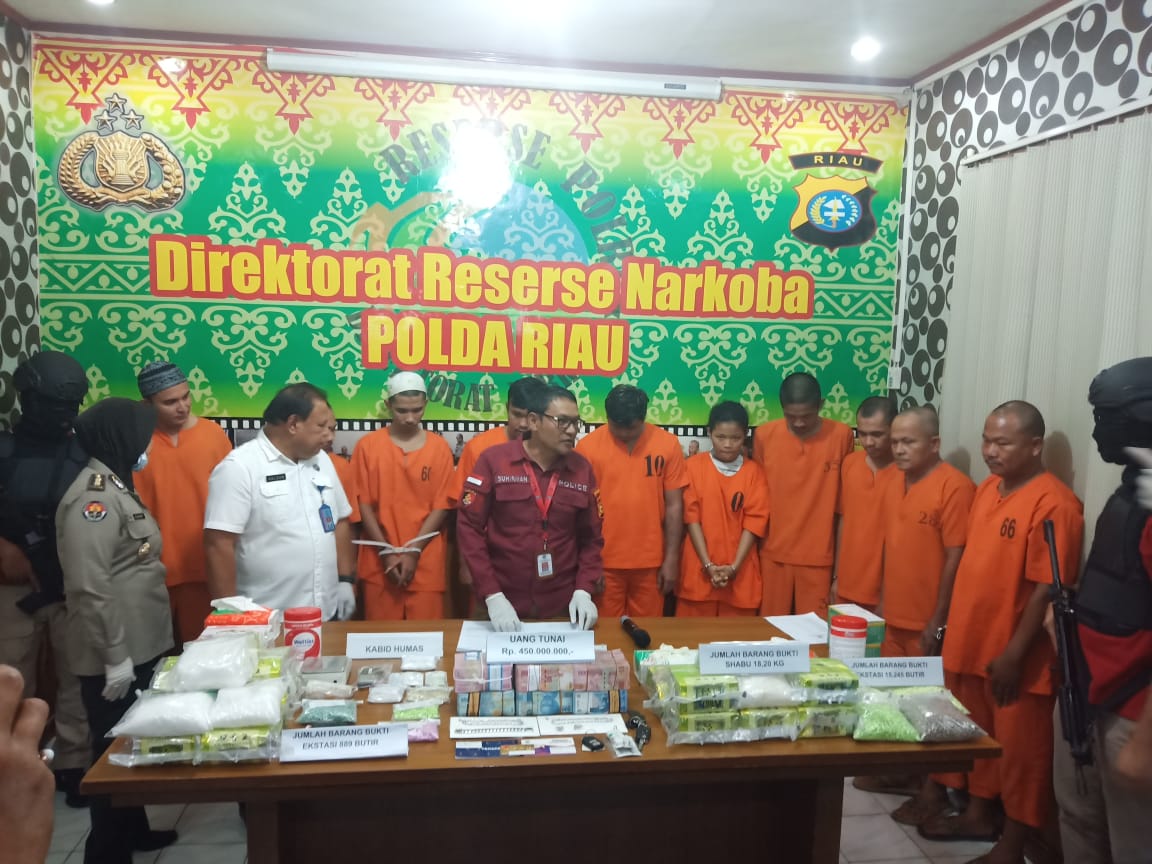 Dit Narkoba Polda Riau Sepanjang Juli, Tangkap 9 Pelaku, Polda Riau sita 18 Kg Sabu dan 15.245 Butir