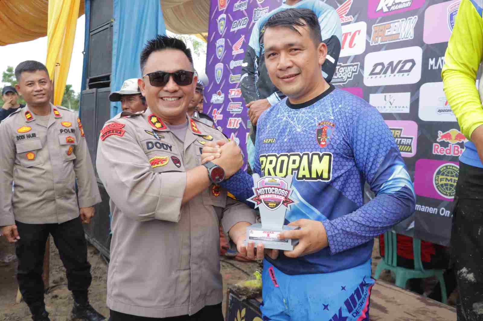 Hari Bhayangkara, Kapolres Inhu Buka Kejuaraan Motocross dan Grass Track Pemuda Peranap