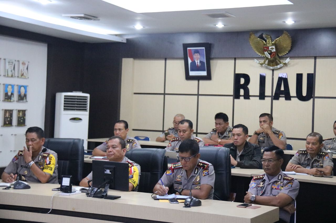 Polda Riau Mengikuti Vicon bersama Kabaharkam Mabes Polri