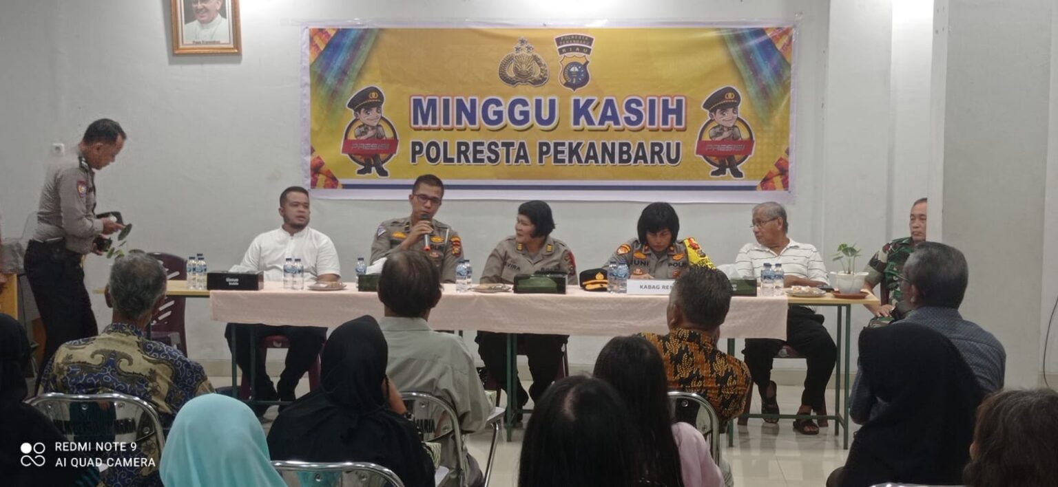 Polresta Pekanbaru Gelar Minggu Kasih di Gereja Santa Maria