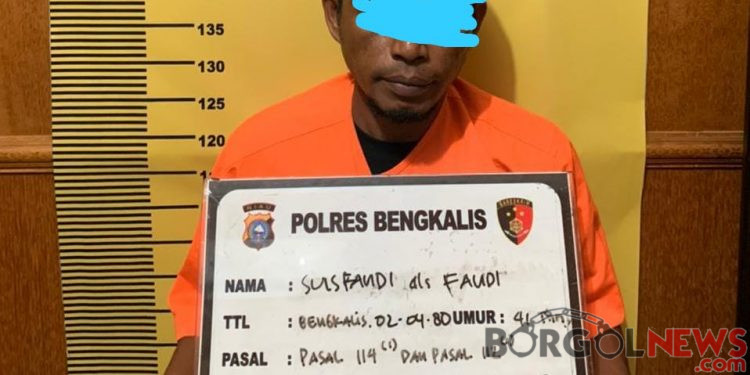 Warga Desa Pangkalan Batang Di Amankan Polisi