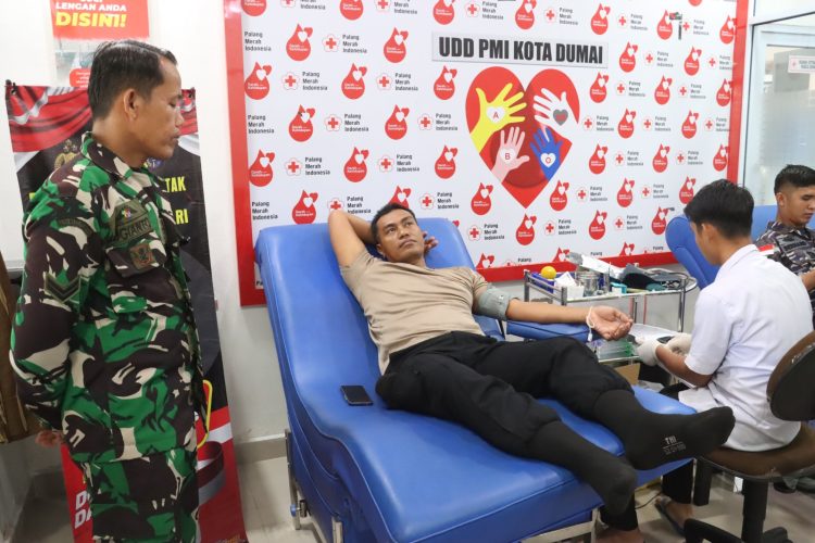 Hari Jadi Humas Polri ke-73, Humas Polres Dumai Gelar Kegiatan Donor Darah