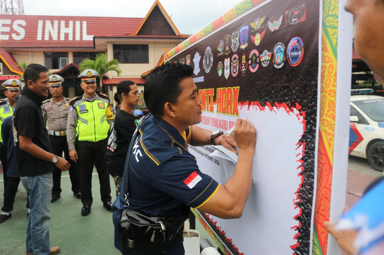 Paguyuban Bikers Dan Scooterist Indragiri Hilir Ikut Serta Semarakkan Deklarasi Anti Hoax