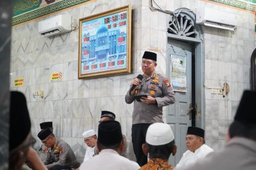 Jumat Curhat Polda Riau Bersama Irwasda di Kampung Narkoba 