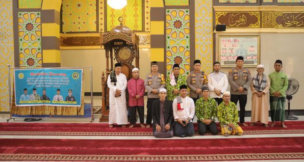 Kapolres Kampar Launching Gerakan Subuh Masjid di Salo