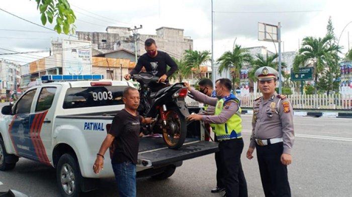 Lempari Polisi dengan Petasan,Kelompok Pemuda di Bengkalis Riau Melawan Saat Penertiban Balap Liar