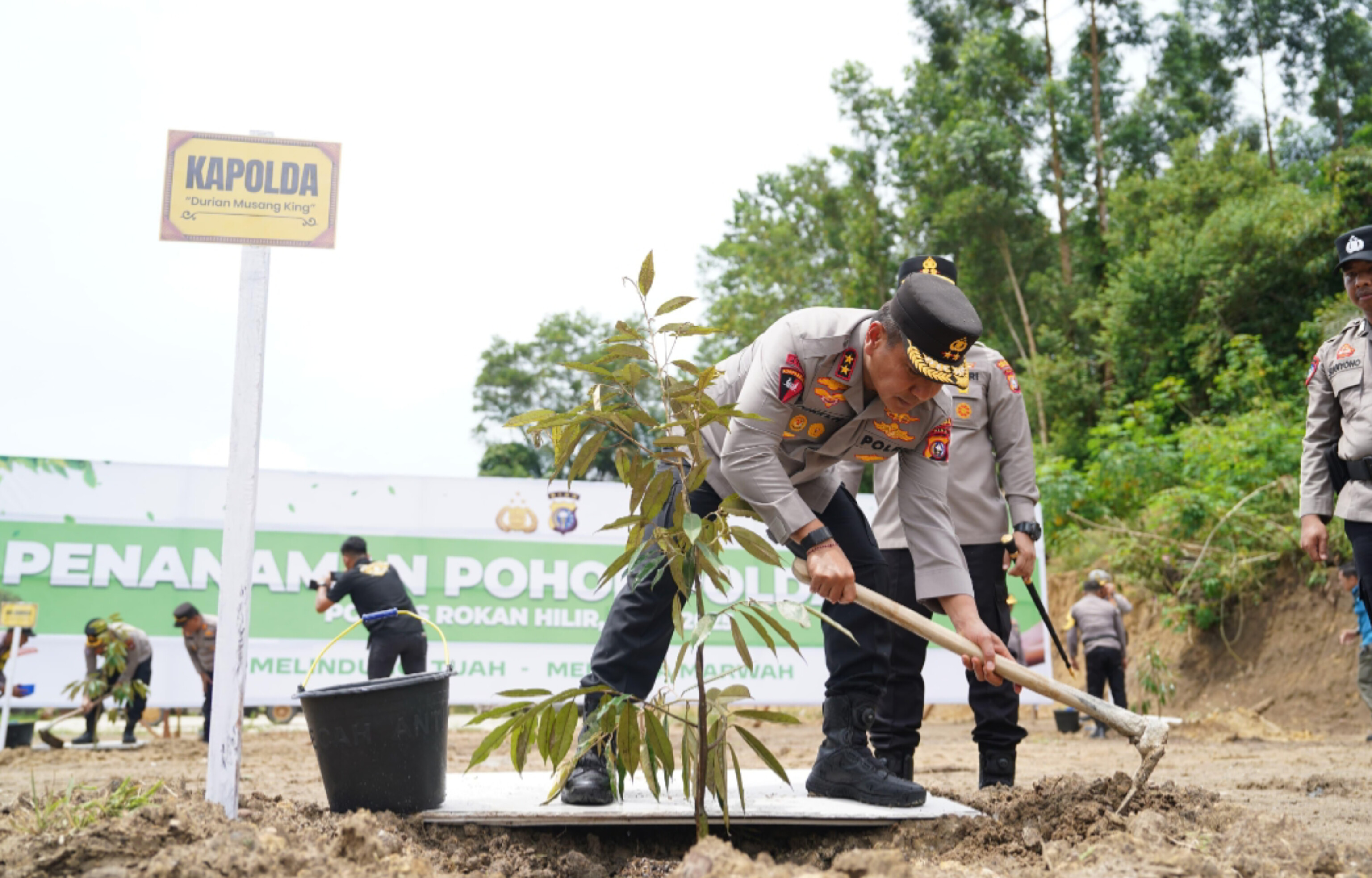 Kapolda Riau Tegaskan Profesionalisme dan Green Policing Saat Kunjungan Kerja ke Polres Rokan Hilir