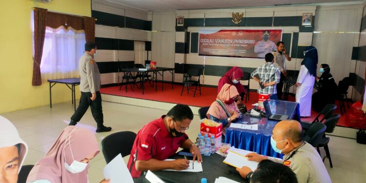 185 Orang Ikuti Vaksinasi Covid-19 Pada Gerai Vaksin Polres Kampar Hari Ini