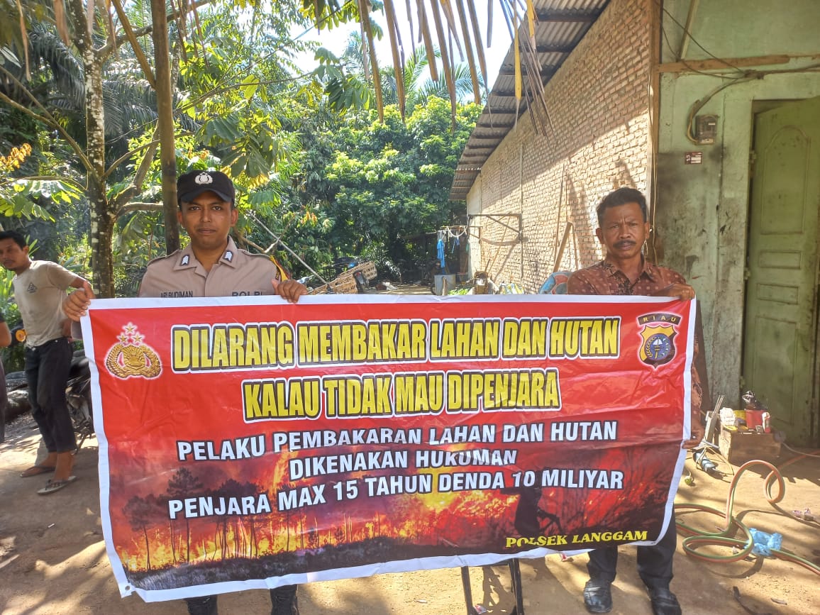 Polsek Langgam Gencarkan Sosialisasi Larangan Bakar Hutan di Desa Segati