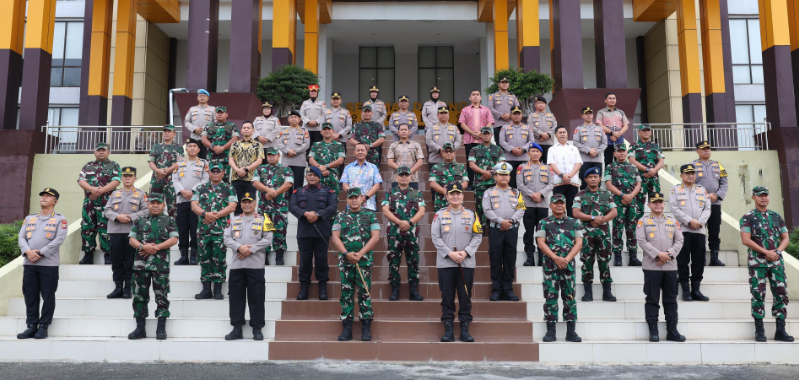 Kapolda Riau Sambut Kedatangan Pangdam I/BB, Sinergitas TNI-Polri Makin Kuat