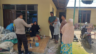 Bhabinkamtibmas Polsek Pangkalan Kuras Sambangi Warga, Ini Yang di Sampaikan