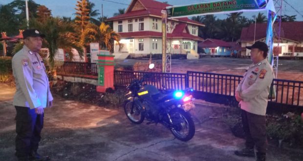 Jaga Harkamtibmas, Polsek Kuala Kampar Laksanakan Patroli Subuh Harmoni