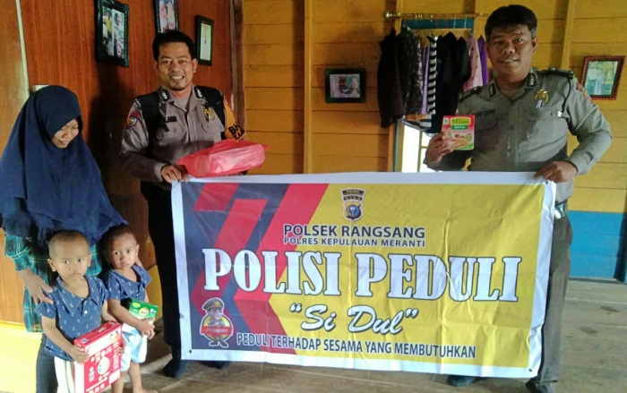 Polsek Rangsang Polres Meranti Kembali Bantu Makanan Asupan Gizi buat Balita Stunting