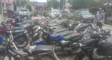 Tak Pakai Helm, Puluhan Kendaraan di Bagansiapiapi Terjaring Razia Polres Rohil