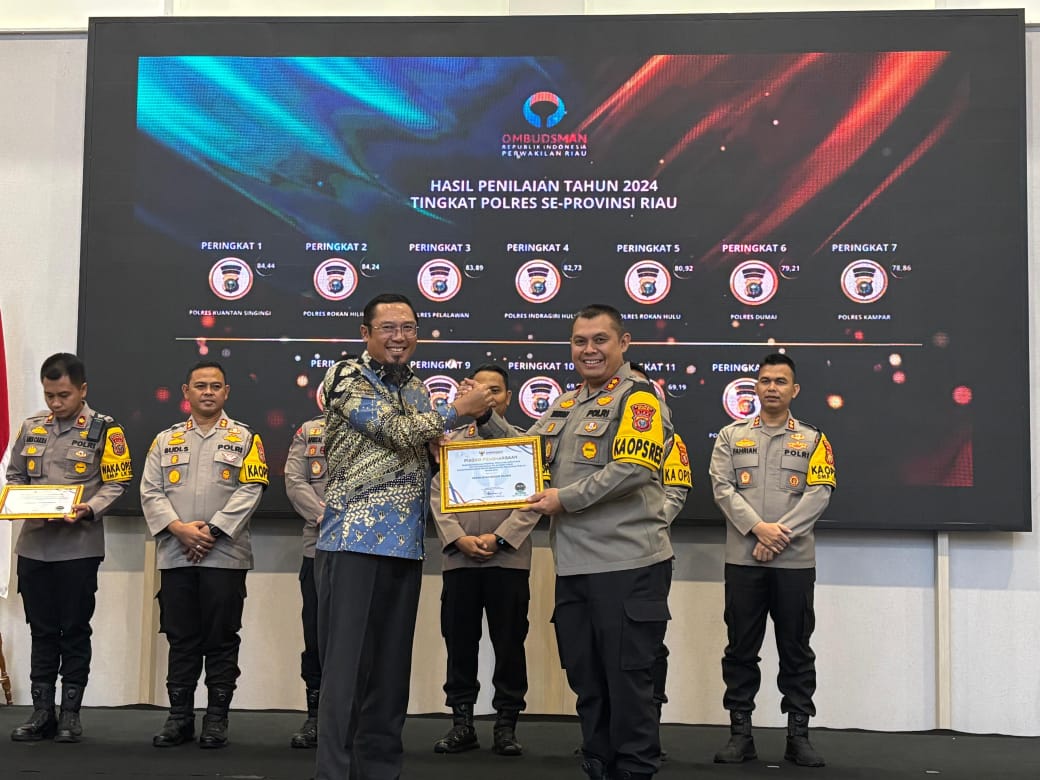 Penghargaan Bergengsi dari Ombudsman Republik Indonesia Berhasil di Raih Polres Dumai 