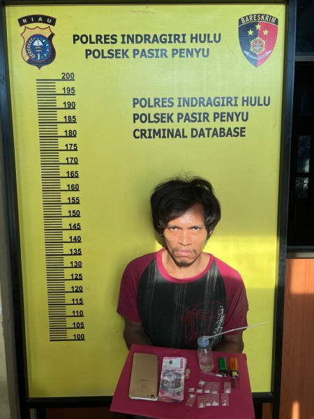 Grebek Rumah di Sekar Mawar, Polsek Pasir Penyu Amankan 11 Paket Sabu Siap Edar