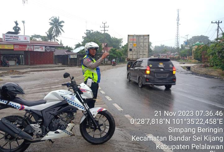 Kegiatan Strong Point Pagi Personil Polsek Bandar Sei Kijang